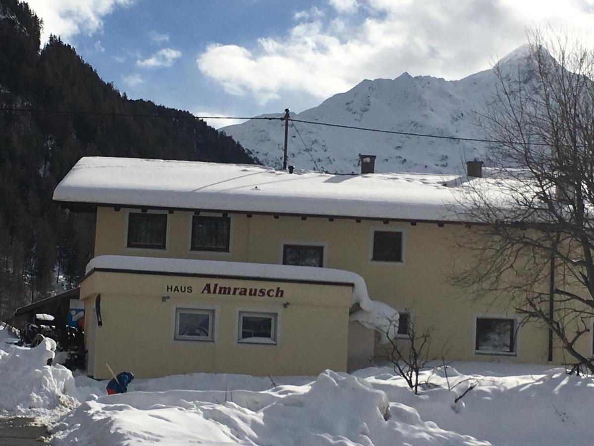Apartament Haus Almrausch Sölden Zewnętrze zdjęcie