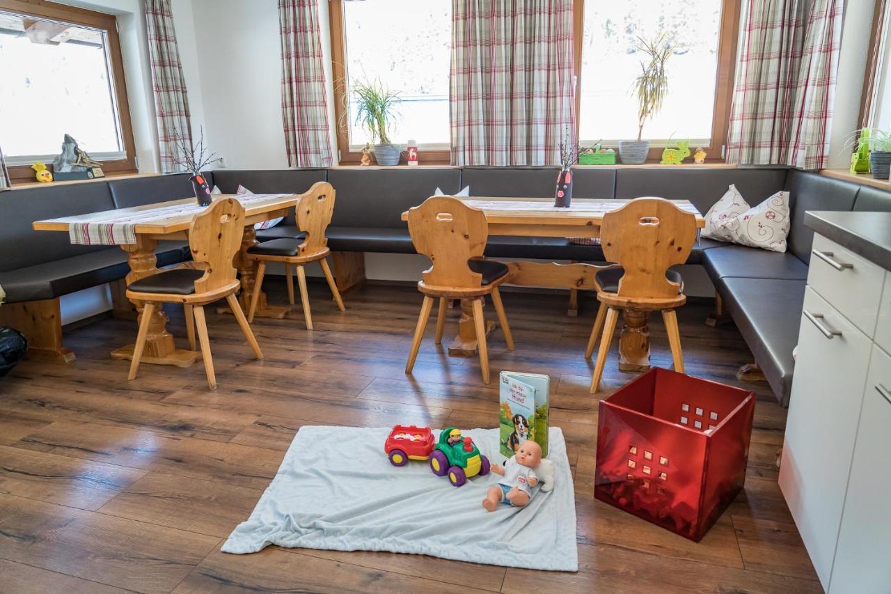 Apartament Haus Almrausch Sölden Zewnętrze zdjęcie